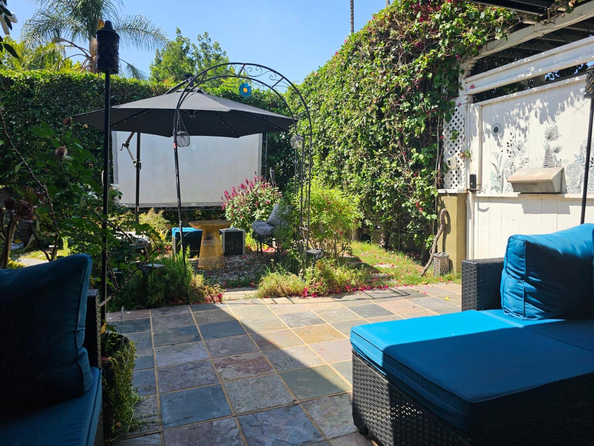 Homestay Tranquility At The House Of Alchemy Hollywood Los Angeles